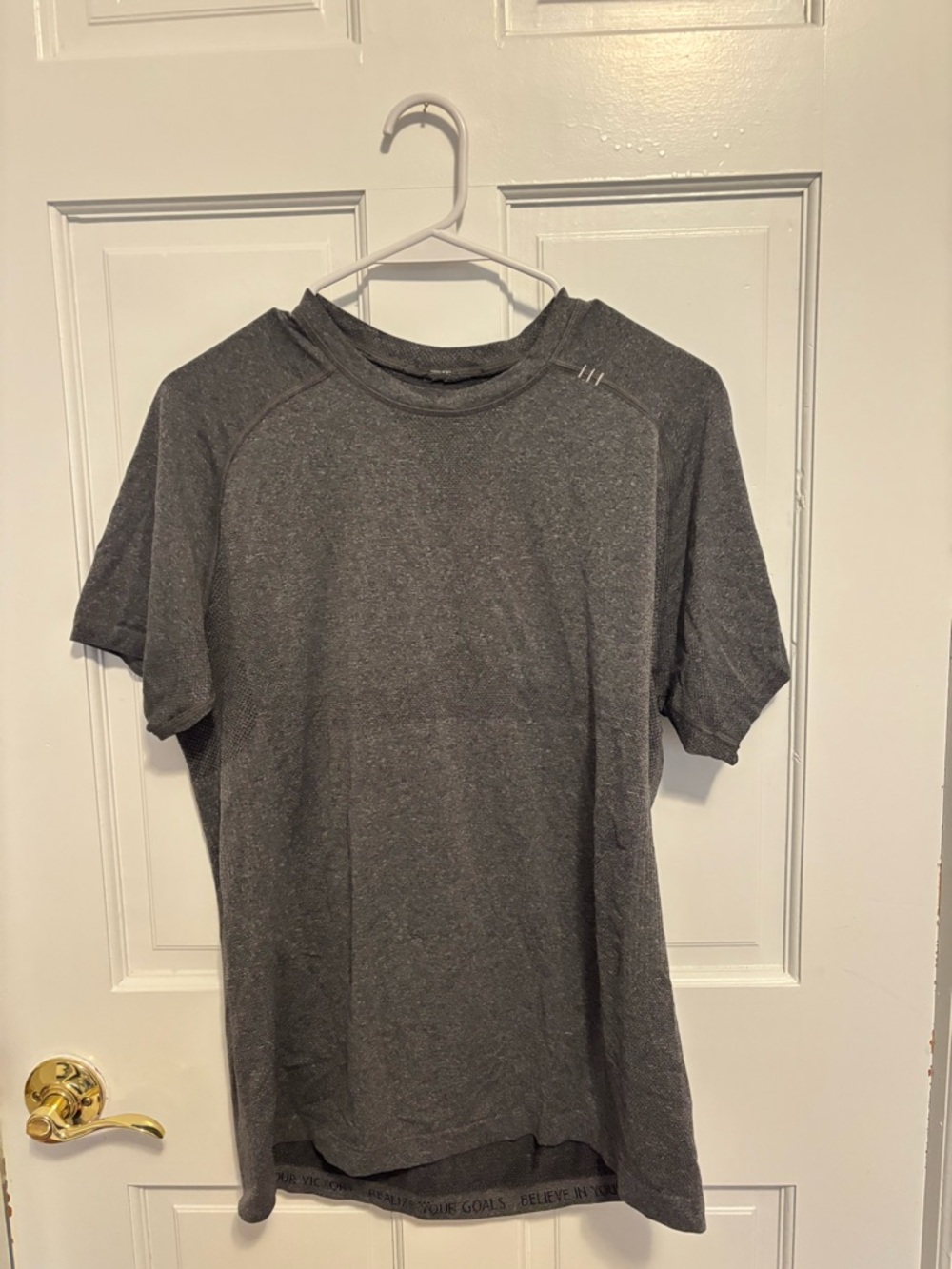 lululemon athletica Men's Heather Gray Short Sleeve Crew Tee
